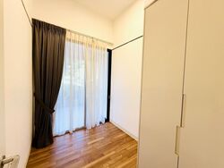 Village @ Pasir Panjang (D5), Condominium #575419391